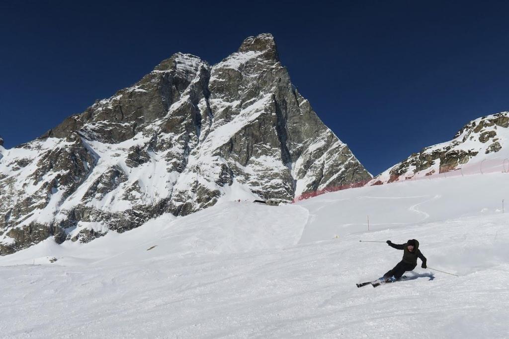 Relax & Sports -Cervinia- Maison Valtournenche Εξωτερικό φωτογραφία