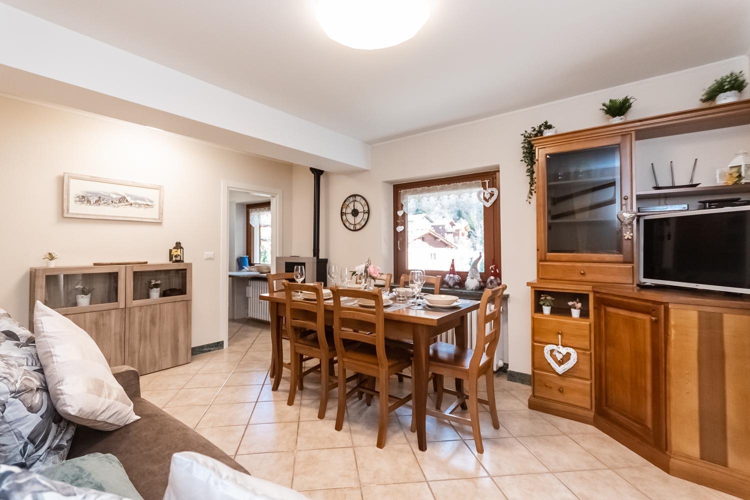 Relax & Sports -Cervinia- Maison Valtournenche Εξωτερικό φωτογραφία